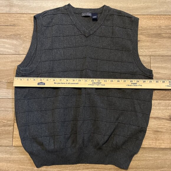 Men's Saddlebred Knit Sweater Vest LARGE Dark Gray Square Block Pattern Classic - Picture 6 of 7